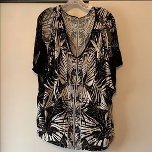 Lane Bryant cold shoulder summer top plus 18/20